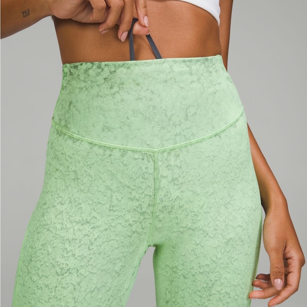 BNWT - lululemon base pace HR tight 25” green wash size 4 - Picture 4 of 7